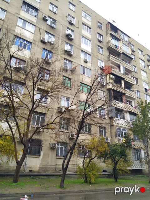 Satılır 4 otaqlı, Bakıxanov