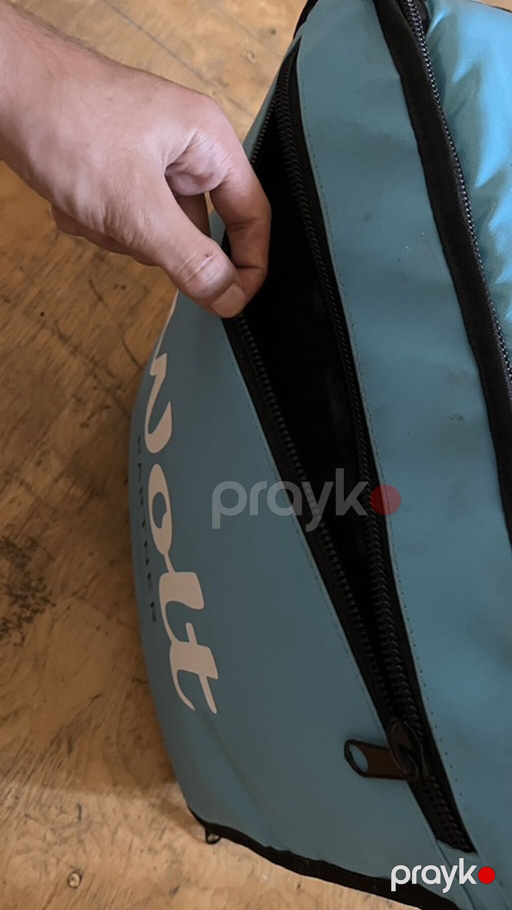 Salam sumka demey olarki işlenmiyib tep tezedi cırığı söküyü yoxdu — Digər, Qobu (5)