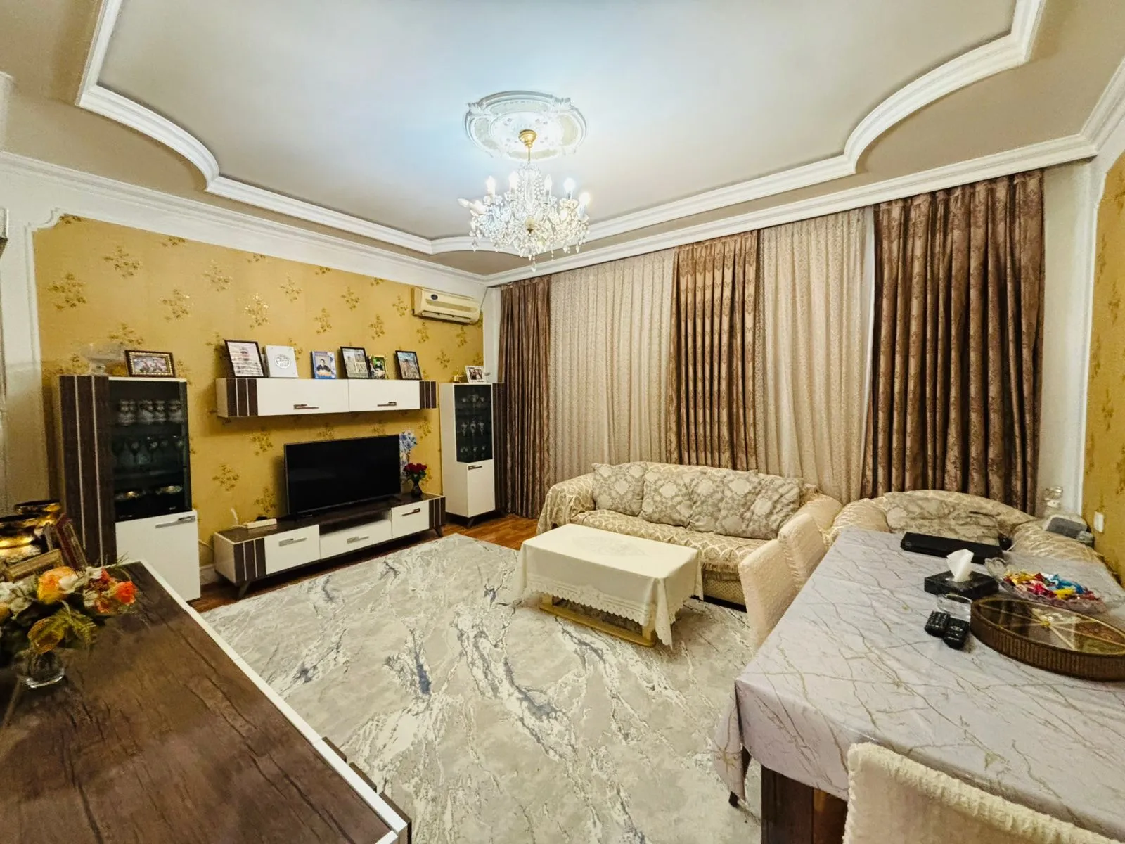 Bakıxanov, 3 otaqlı Köhnə tikili satılır - 60 m², 2/3 mərtəbə — Bakı