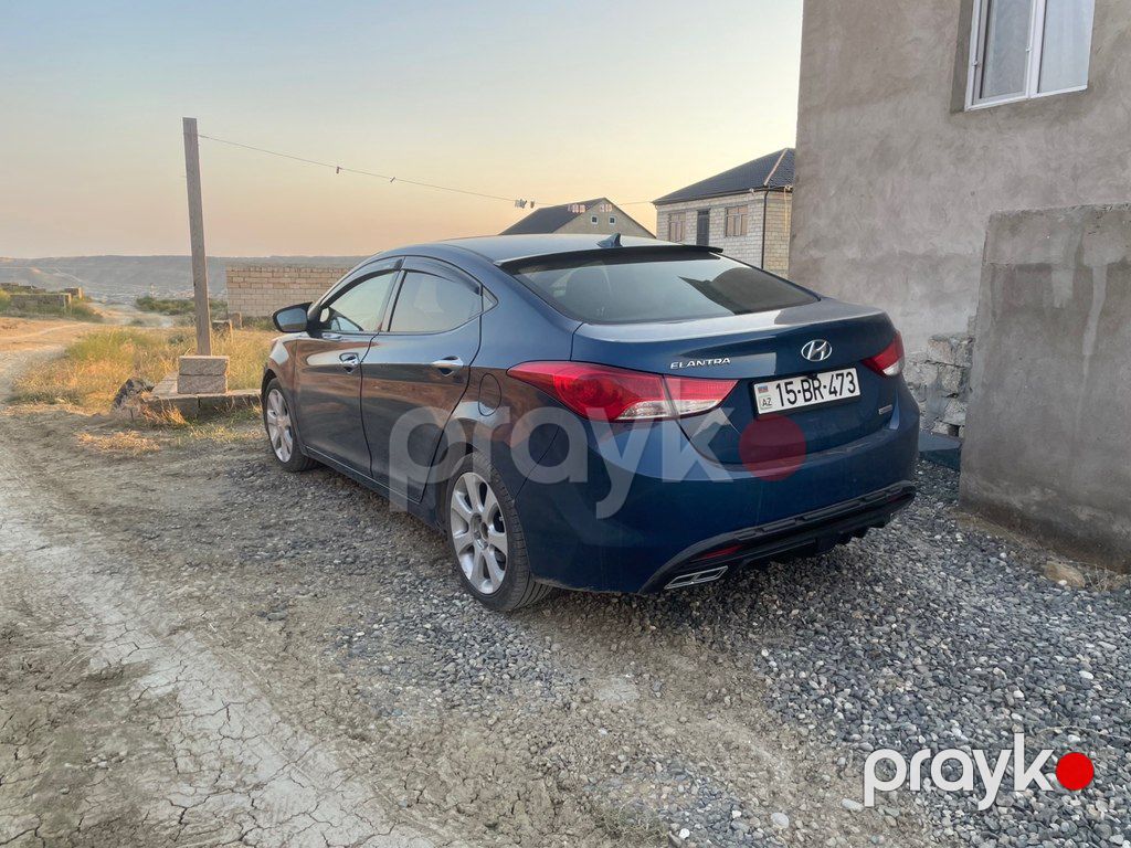 Hyundai Elantra, 1.8 L, 2013 il, 300 947 km — Avtomobillər, Bakı (2)