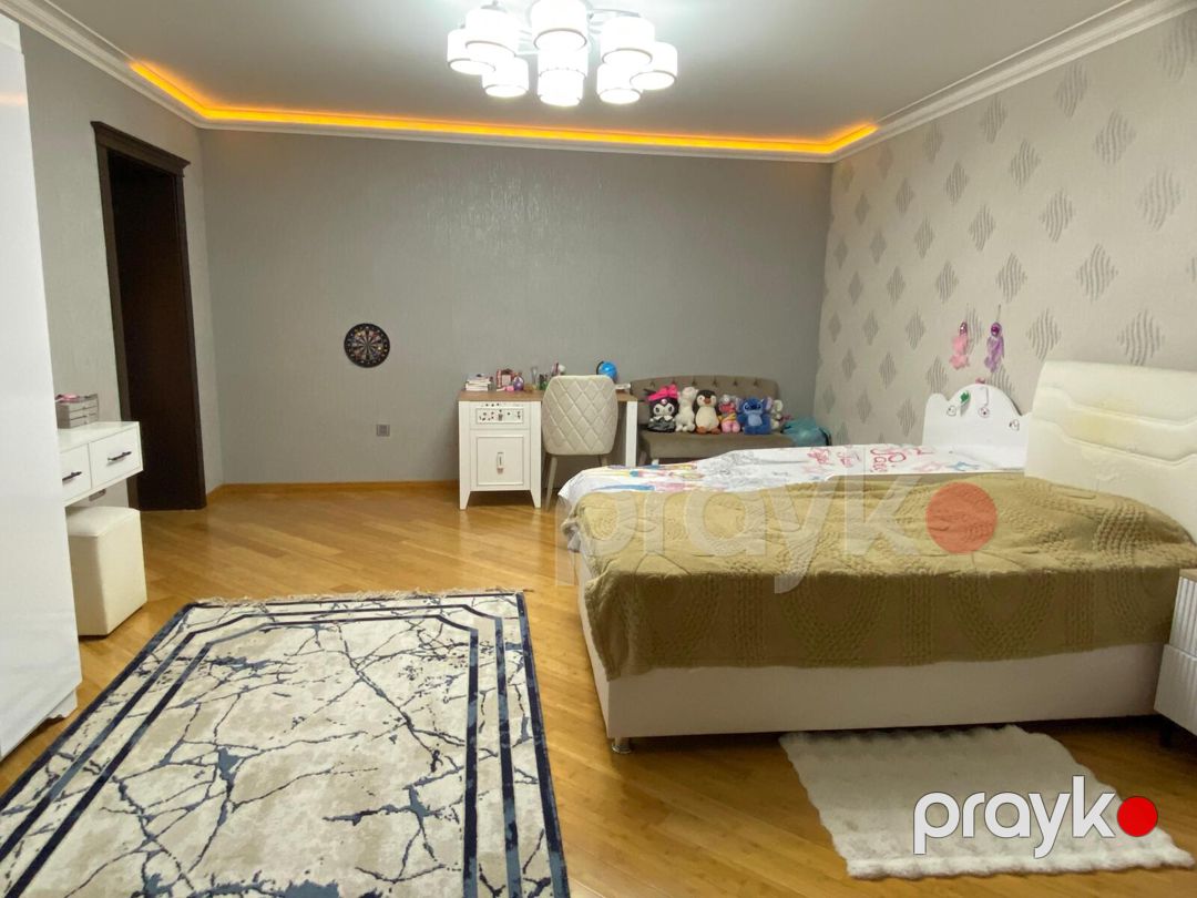 Satılır 3 otaqlı köhnə tikili 115 m² — Mənzil, Bakı (11)