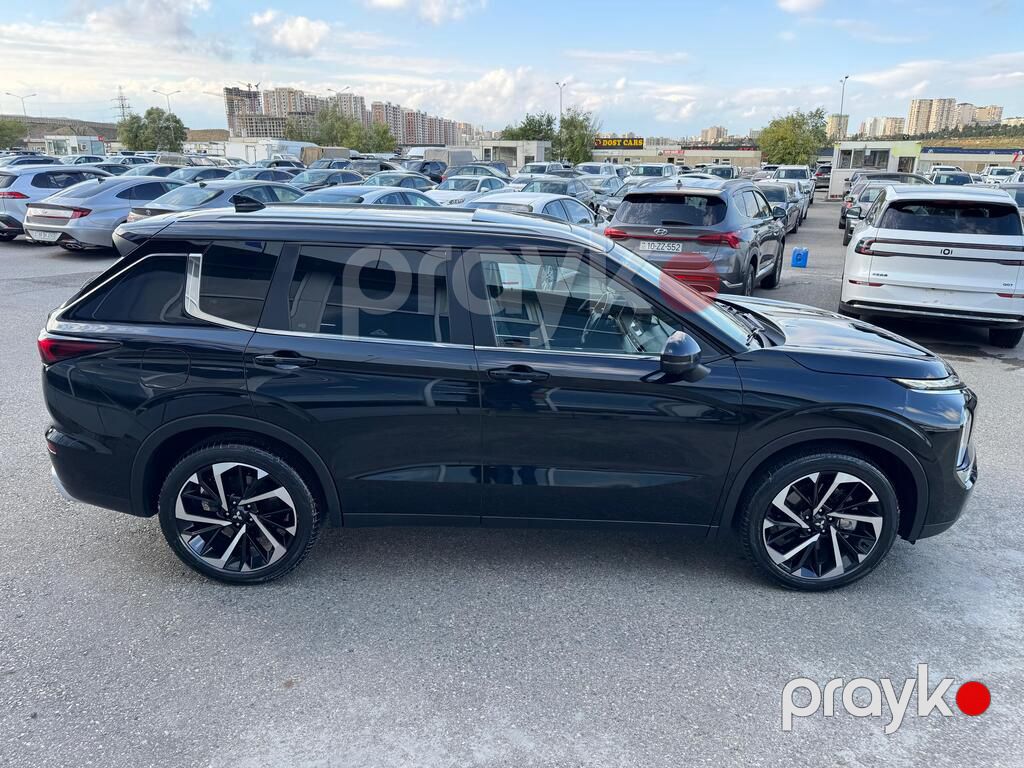 Mitsubishi Outlander, 1.5 L, 20 kWh, 2022 il, 24 500 km — Avtomobillər, Bakı (4)