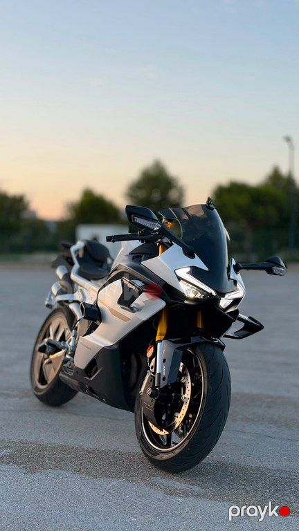 Cfmoto 750SR-S, 700 sm3, 2025 il, 4 500 km — Motosikletlər, Bakı (8)