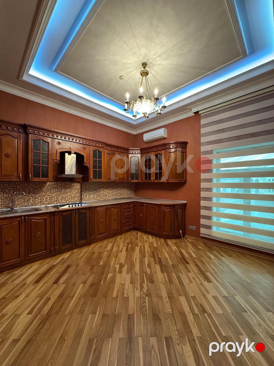 Satılır 18 otaqlı həyət evi/bağ evi 1200 m² — Ev, villa, Bakı (9)