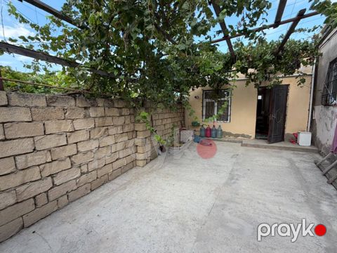 Həyət evi, Binəqədi qəs — Bakı