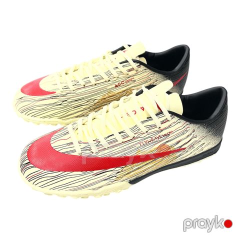 Futbol butsları, krem, fiberskin sprintgrid, ölçü 45 — Bakı