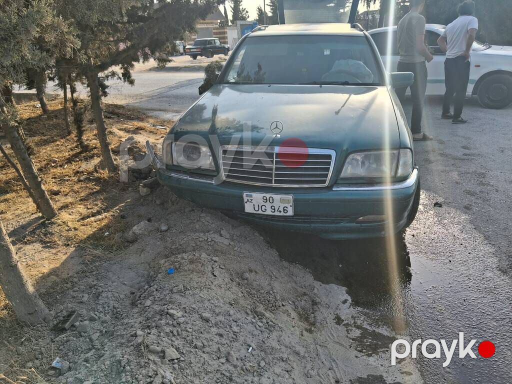 Mercedes C 240, 2.4 L, 1998 il, 395 000 km — Avtomobillər, Bakı (2)