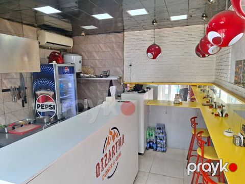 Hazir doner yeri icareye verilir Təsvir: - İsti dönər və qril — Bakı