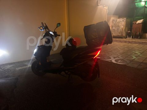 Moped Moon, 2000 il — Bakı