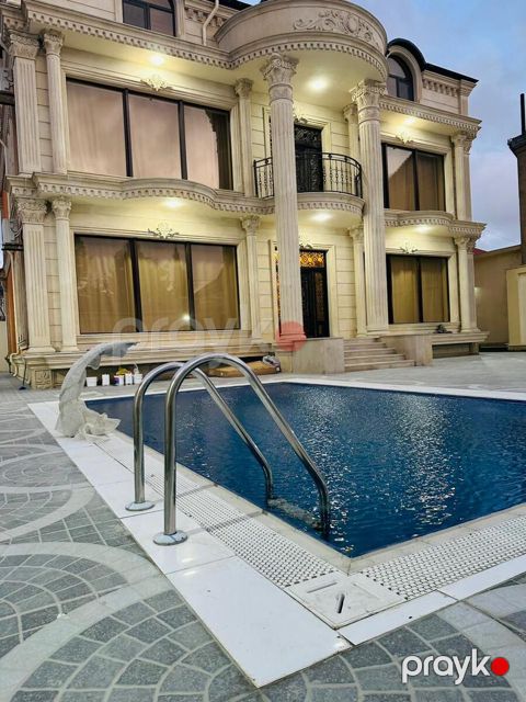 Satılır 6 otaqlı həyət evi/bağ evi 500 m² — Bakı
