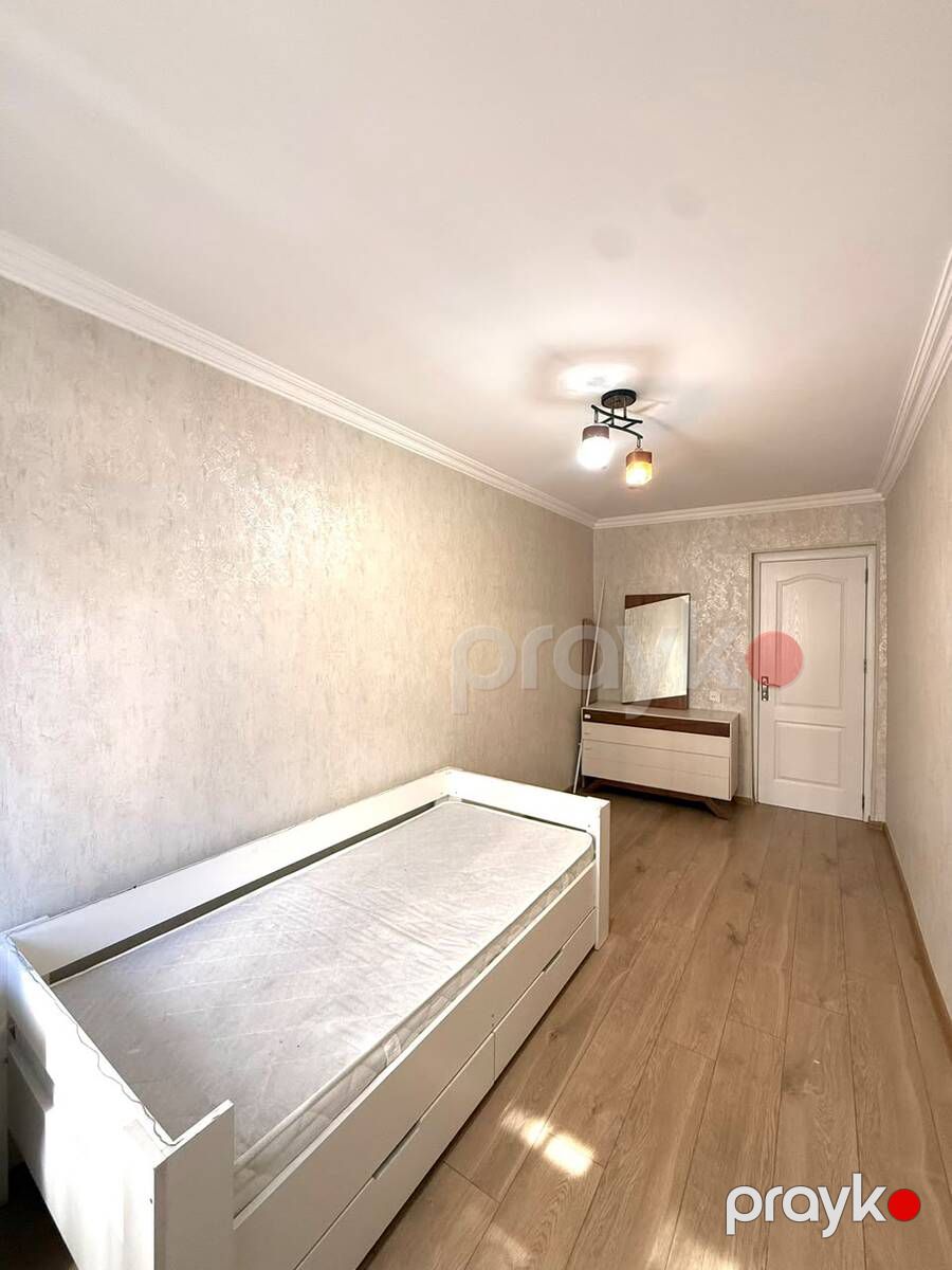 Satılır 2 otaqlı köhnə tikili 65 m² — Mənzil, Bakı (4)