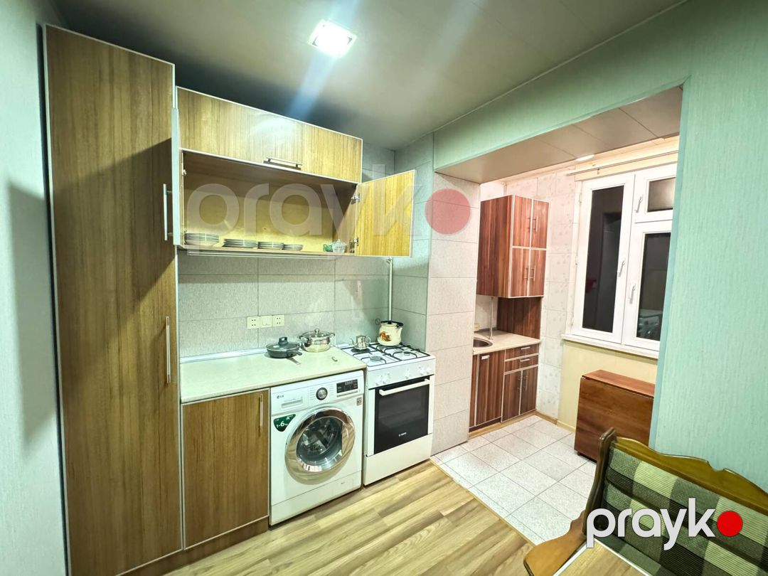 İcarəyə verilir 1 otaqlı köhnə tikili 45 m² — Mənzil, Bakı (11)