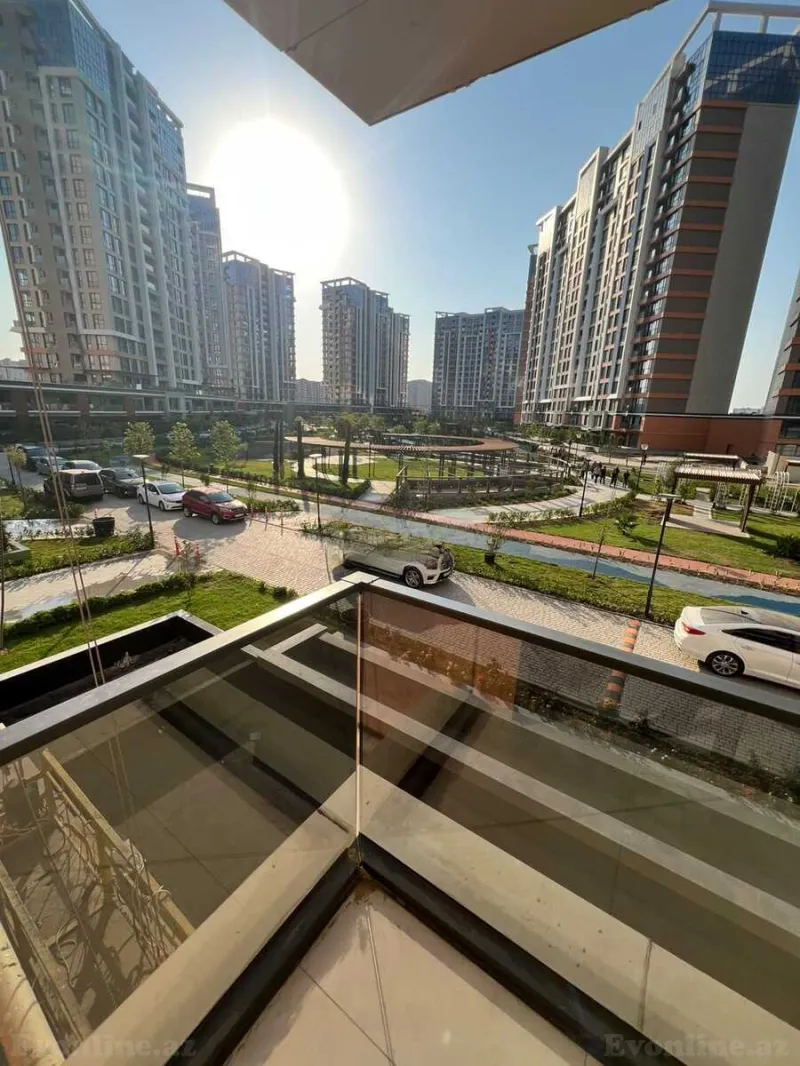 Kirayə verilir 3 otaqlı Mənzil Yeni tikili 110 m² Bakı, Nərimanov r., Bakmil m