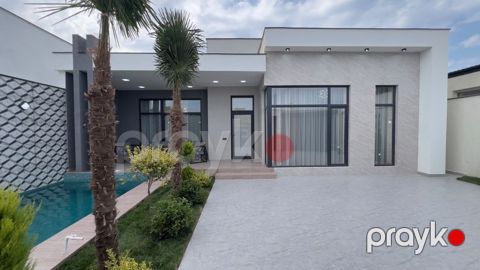 Satılır 4 otaqlı həyət evi/bağ evi 150 m² — Bakı