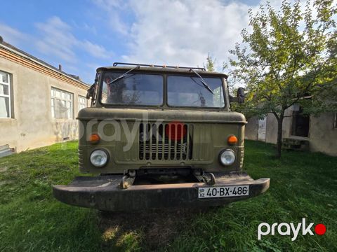 QAZ 4.3 l 1992 il 11000 km — Quba