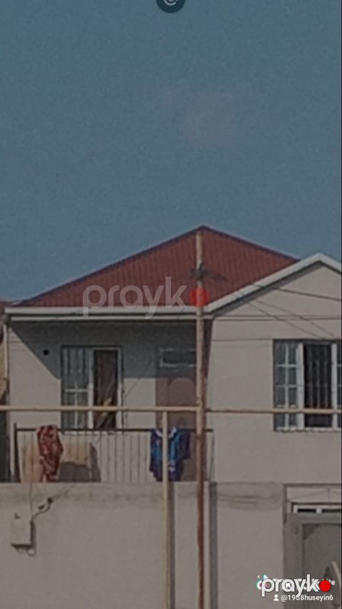100 kv. m, 3 otaqlı, Kombi, Qaz, İşıq — Bakı