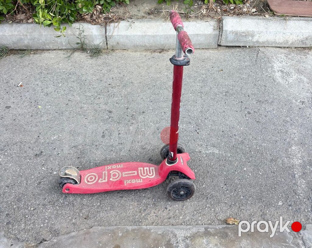 Uşaq skuterı – Micro Maxi (3 təkərli) - Brend/model: Micro Maxi — Mopedlər və skuterlər, Bakı (2)