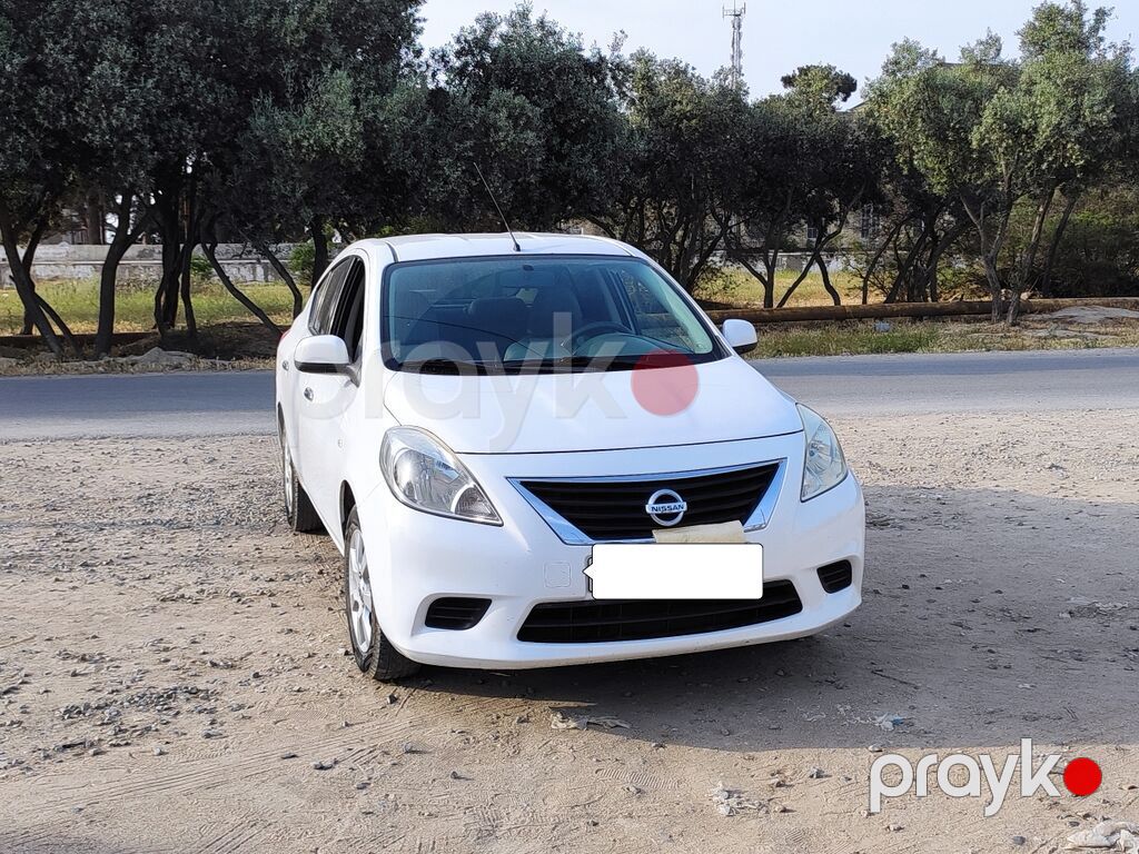 Nissan Sunny: 1.5 l 2014 il Sedan — Avtomobillər, Bakı (3)