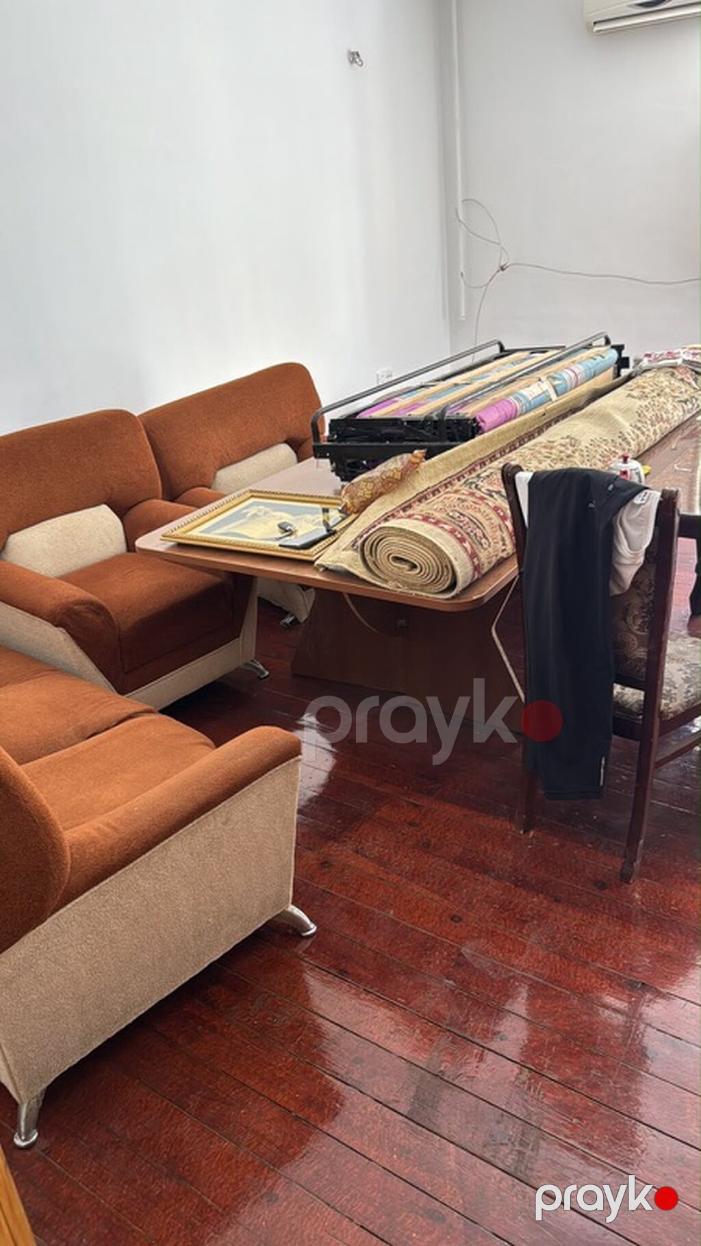 satılır hamısı brend mallardı su qiymetine qoyulub Balaca — Yumşaq mobilya dəstləri, Bakı (2)