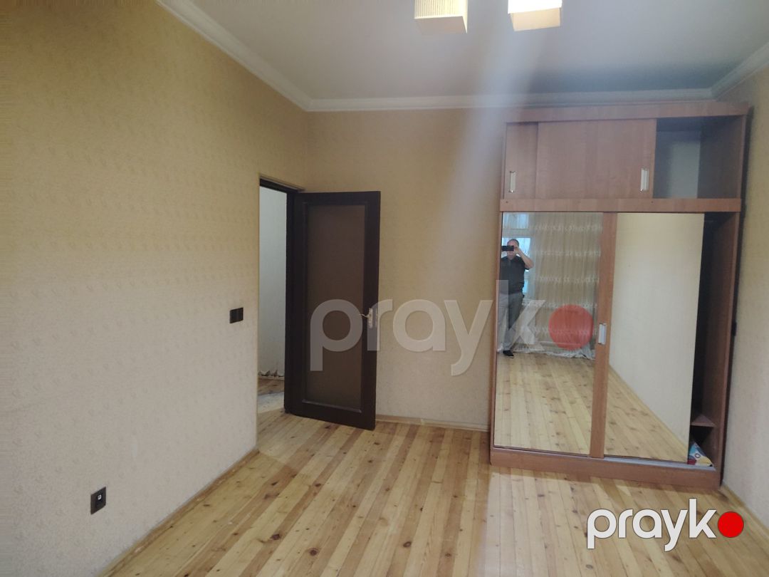 İcarəyə verilir 3 otaqlı köhnə tikili 85 m² — Mənzil, Bakı (9)