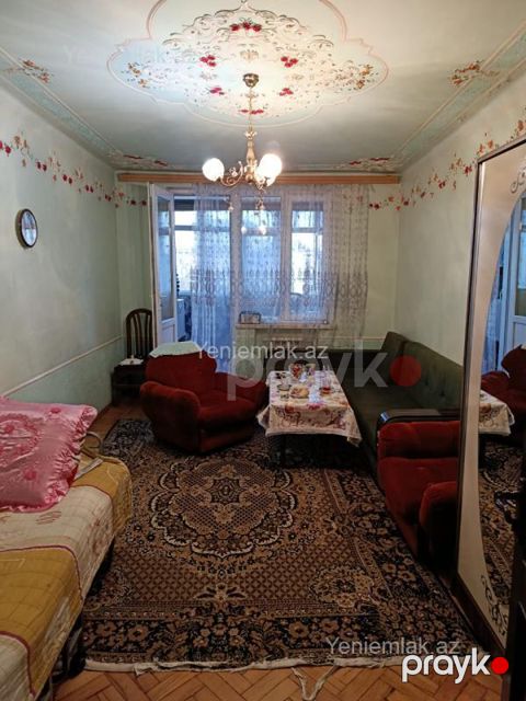 Satılır 3 otaqlı Bina evi menzil (Köhnə tikili), 70 m², Nizami rayonu — Bakı