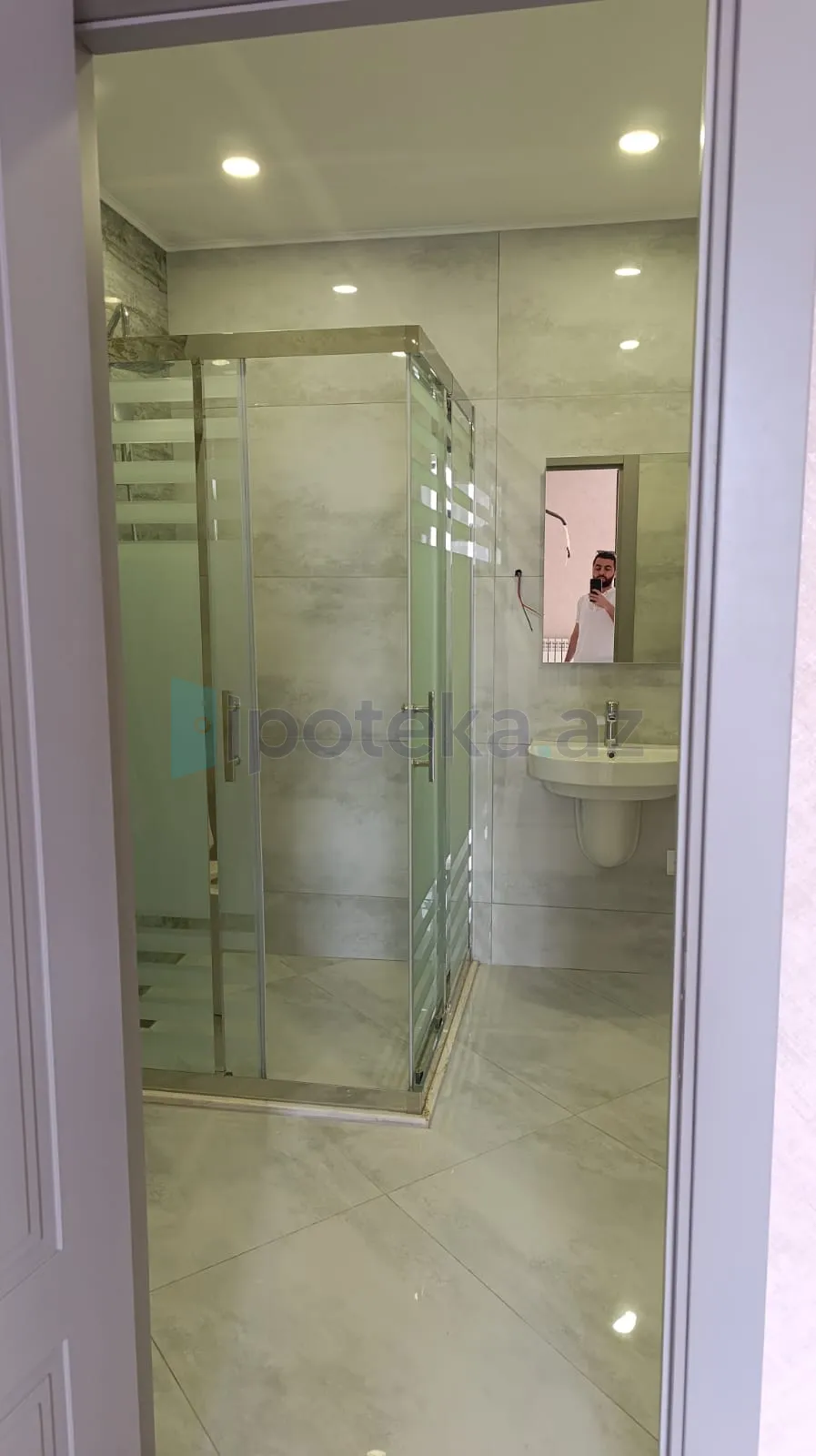 Satılır: 2 Otaq, Yeni tikili, Binəqədi r., 7-ci mkr q., 85.00 m² — Mənzil, Bakı (8)
