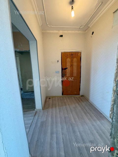 Satılır 3 otaqlı Bina evi menzil (Köhnə tikili), 80 m², 12-ci mikrorayon — Sumqayıt