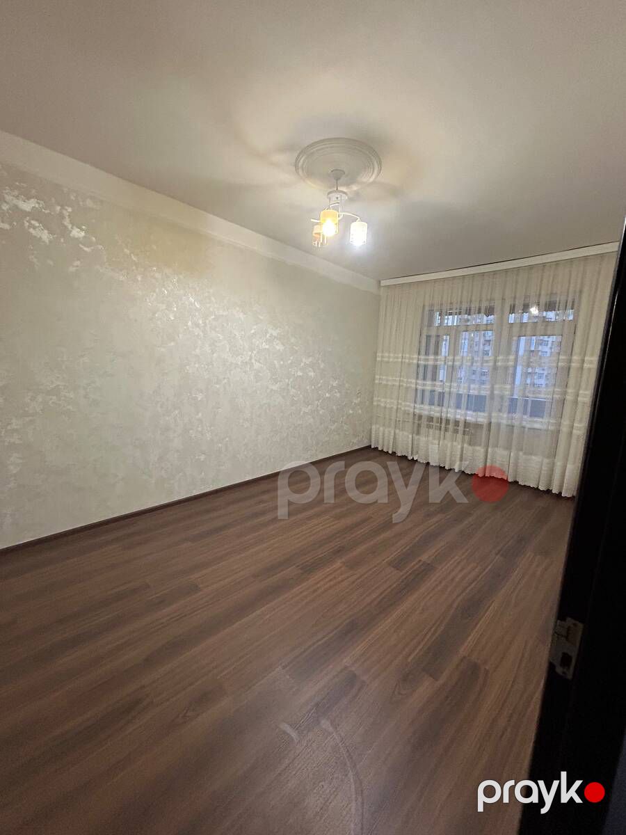 Satılır 1 otaqlı köhnə tikili 43 m² — Mənzil, Bakı (2)
