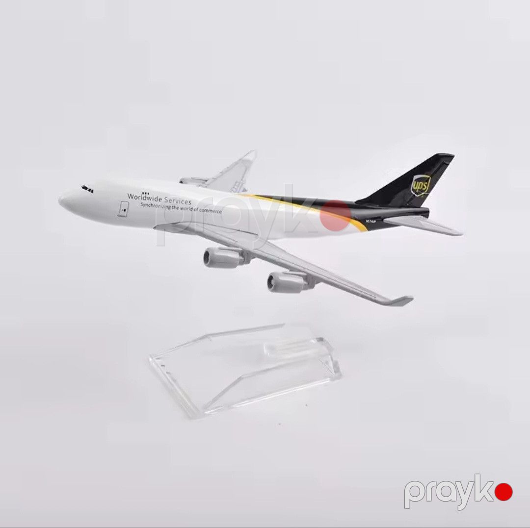Dekorativ təyyarə modeli Aircraft Ups Airlines Boeing 747, 15x14.5x8 sm — Mallar, Bakı (2)