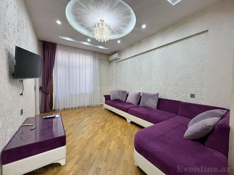 Kirayə verilir 2 otaqlı Mənzil Yeni tikili 647 m² Bakı, Nizami r., Neftçilər m — Bakı