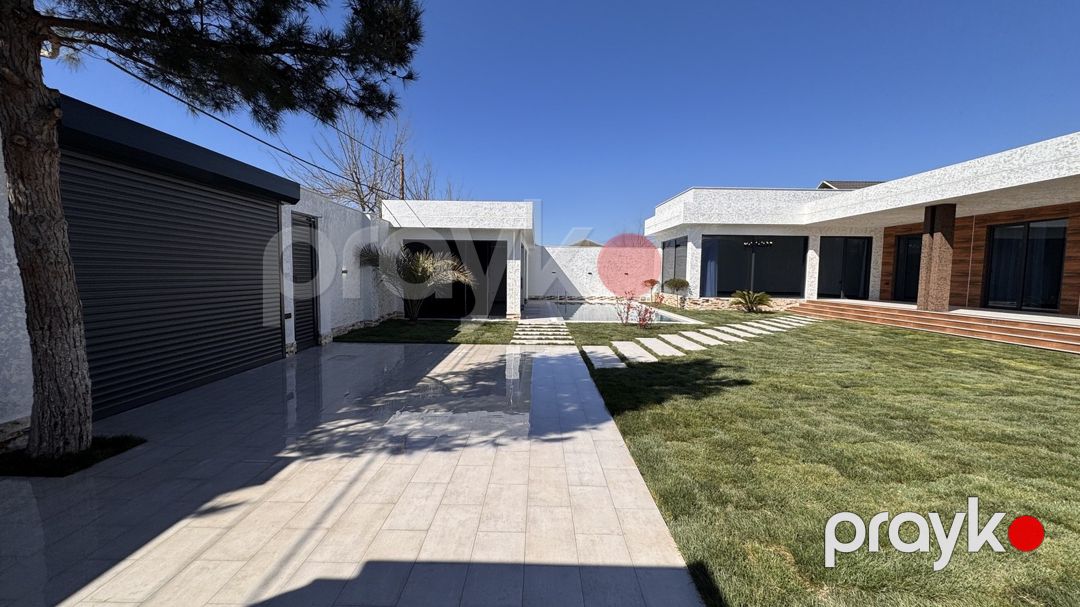 Satılır 5 otaqlı həyət evi/bağ evi 250 m² — Ev, villa, Bakı (2)