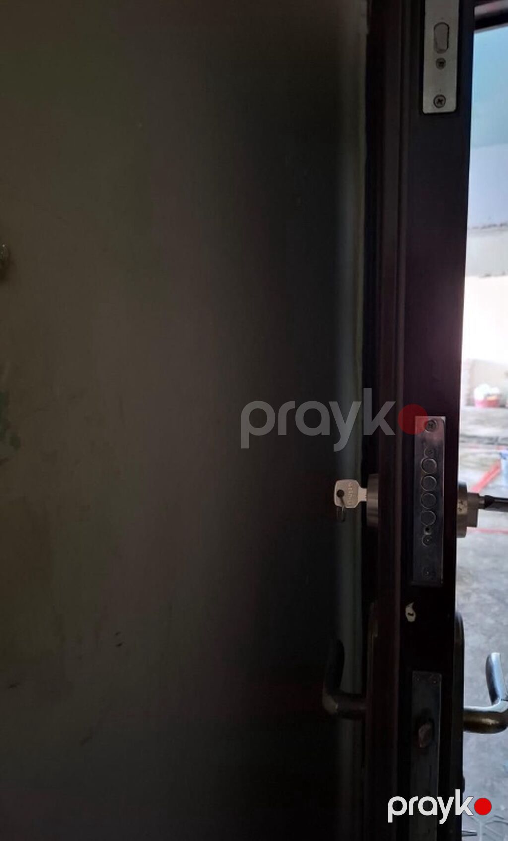 Ölçüsü 2.05 x 0.86 Ünvan:Z.Əliyeva adına göz klinikasının yanı — Pəncərələr, qapılar, balkonlar, Sumqayıt (3)