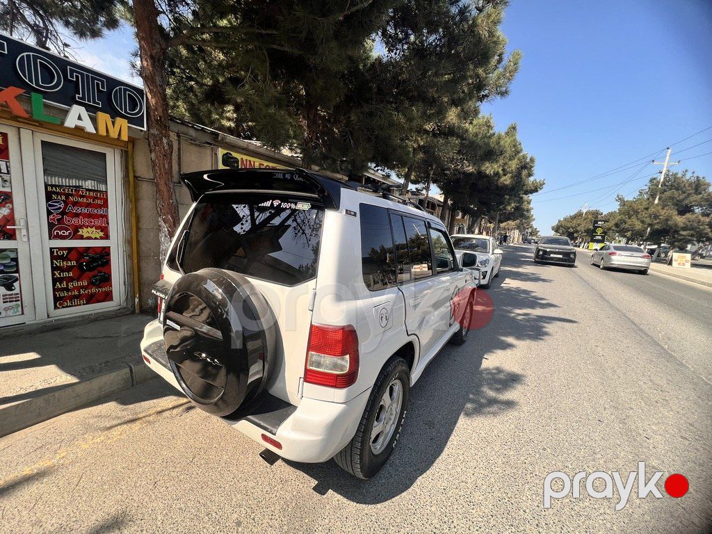 Mitsubishi Pajero io, 2.0 L, 2002 il, 236 000 km — Avtomobillər, Bakı (3)