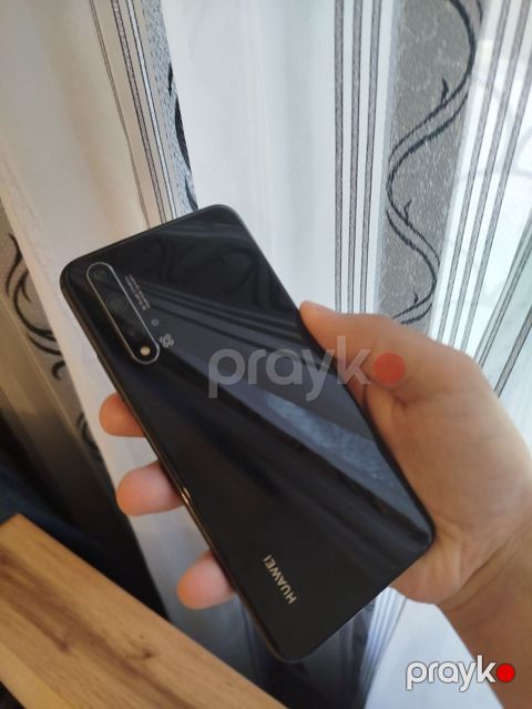 Huawei nova 5T, 128 GB, rəng - Qara, Qırıq — Bakı