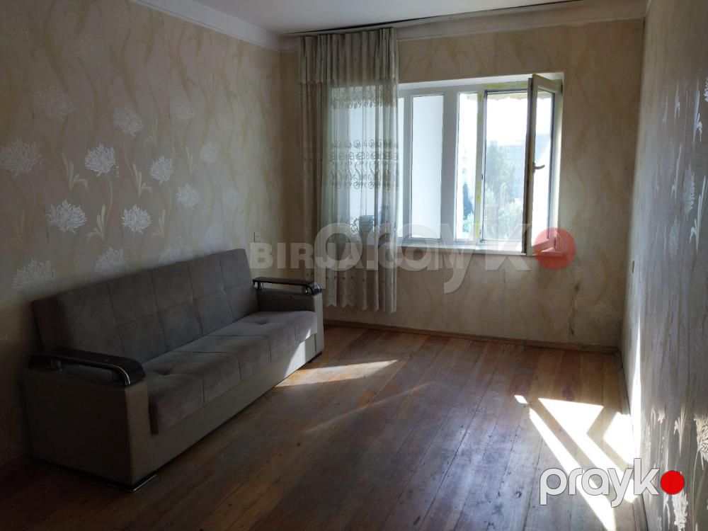 Satılır 1 otaqlı, 8 mkr — Ofis (6)