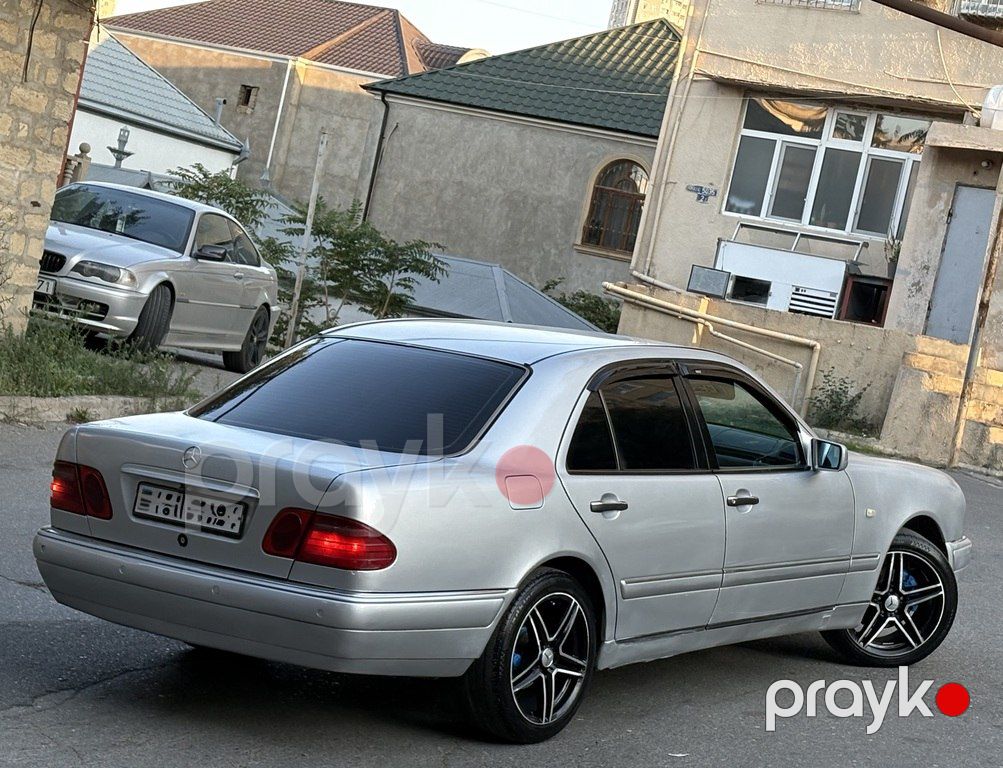 Mercedes E 220, 2.2 L, 1997 il, 245 000 km — Avtomobillər, Bakı (9)
