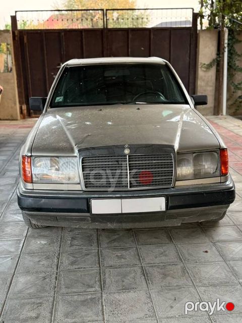 Mercedes 200 E, 2.0 L, 1993 il, 260 000 km — Şirvan
