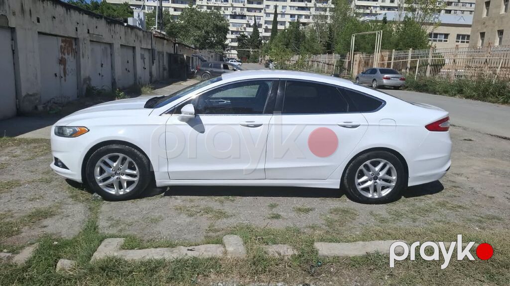 Ford sedan – alət paneli və VIN məlumatı Xüsusiyyətlər: - Avtomatik — Salon detalları, Bakı (5)