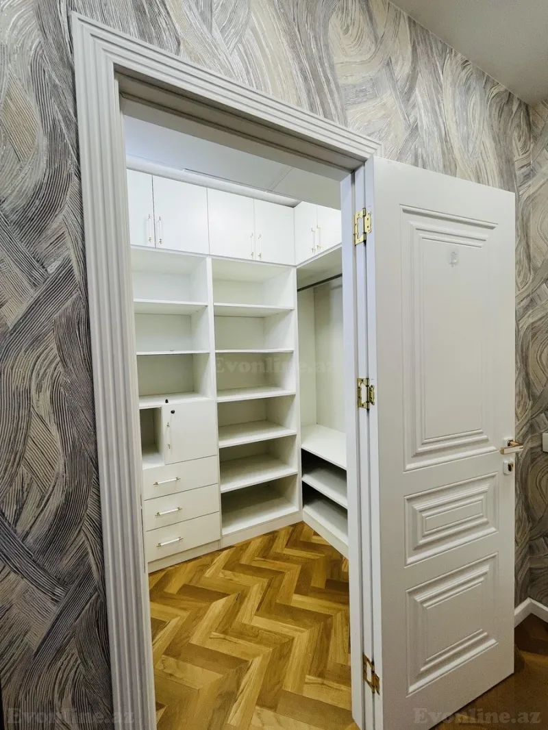 Kirayə verilir 4 otaqlı Mənzil Köhnə tikili 100 m² Bakı, Nizami r., Xalqlar Dostluğu m — Mənzil, Bakı (8)
