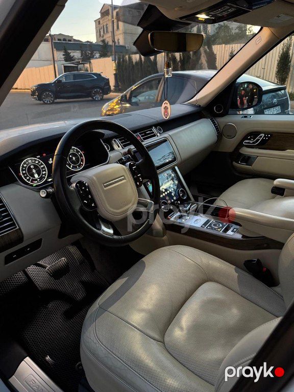 Land Rover Range Rover, 3.0 L, 2018 il, 130 000 km — Avtomobillər, Bakı (10)