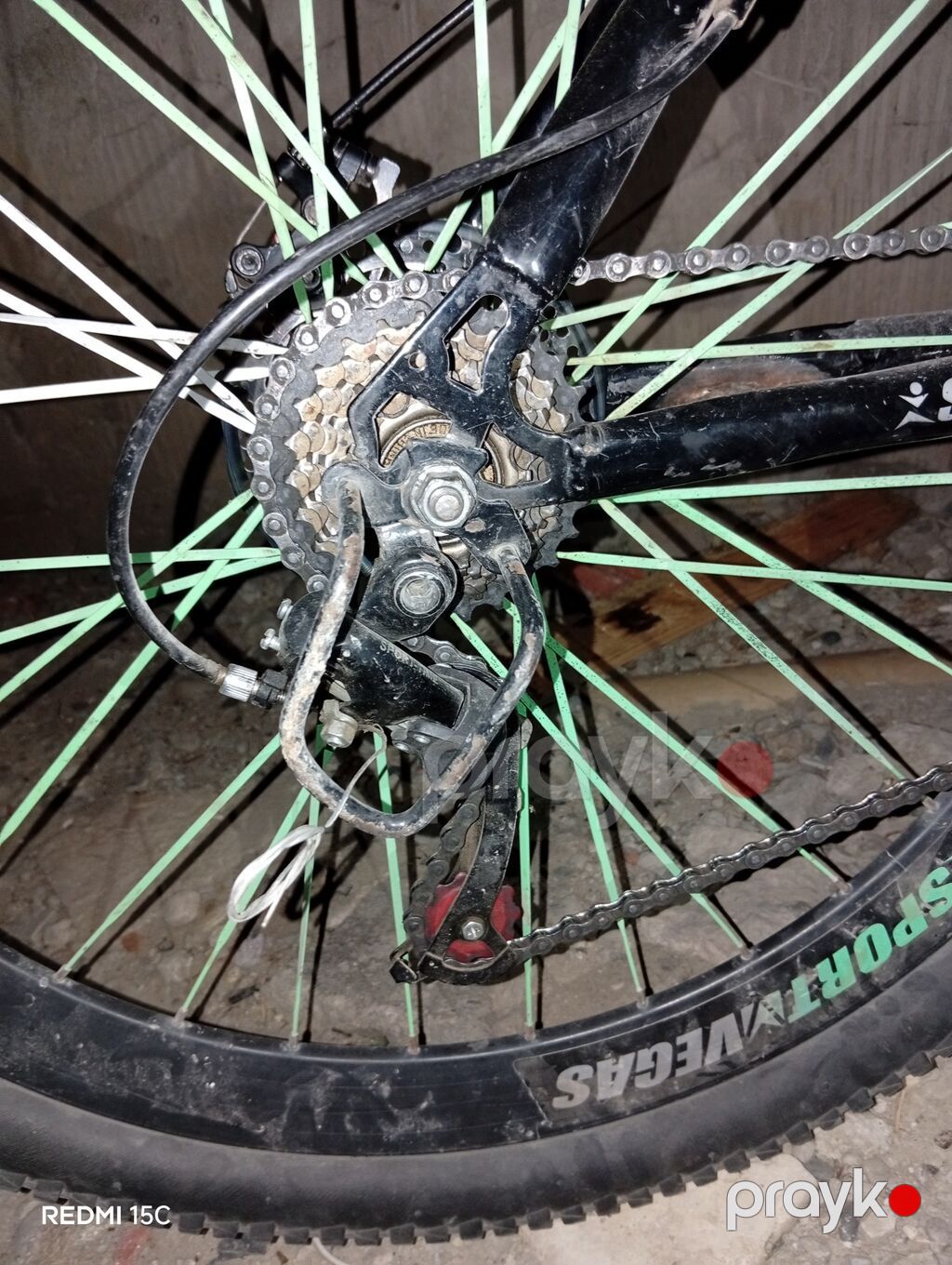 Veloda 1cə problem var o da orta skorus ağır atır başqa problem yoxdur — Avto, Şabran (5)