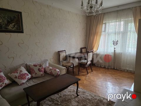 Satılır 3 otaqlı köhnə tikili 85 m² — Bakı