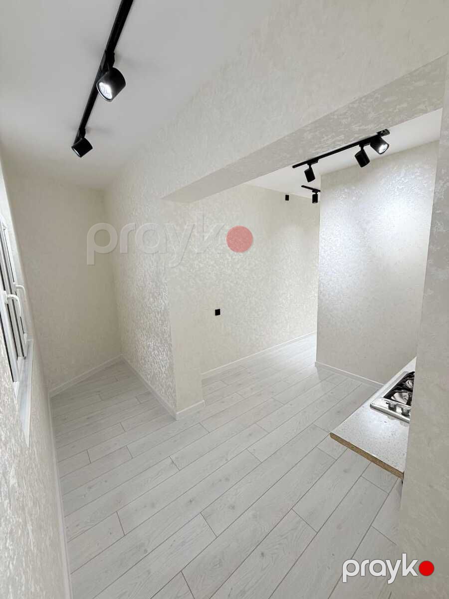 Satılır 2 otaqlı köhnə tikili 45 m² — Mənzil, Bakı (3)