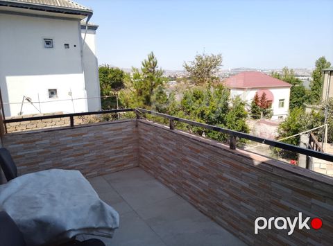 Satış: 8 otaqlı Ev / villa, 240 m², Binəqədi rayonu — Bakı
