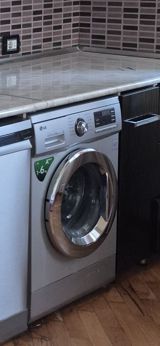 LG önyükləməli paltaryuyan maşın - Brend/model xətti: LG Direct Drive — Бытовая техника