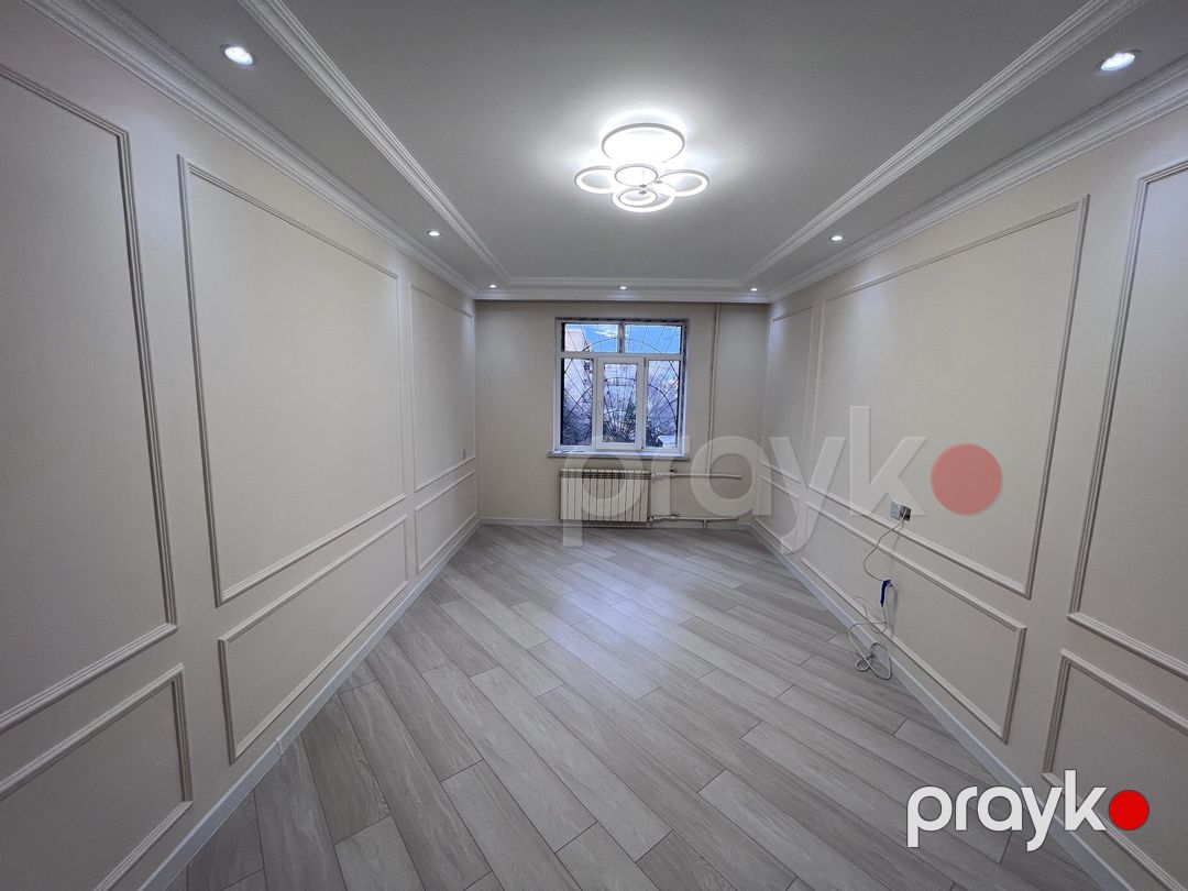 Satılır 4 otaqlı köhnə tikili 105 m² — Mənzil, Bakı (9)