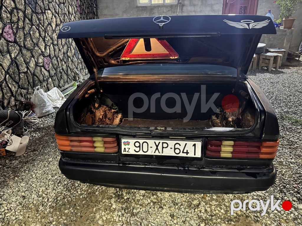 Mercedes 190, 2.0 L, 1991 il, 291 000 km — Avtomobillər, Bakı (7)