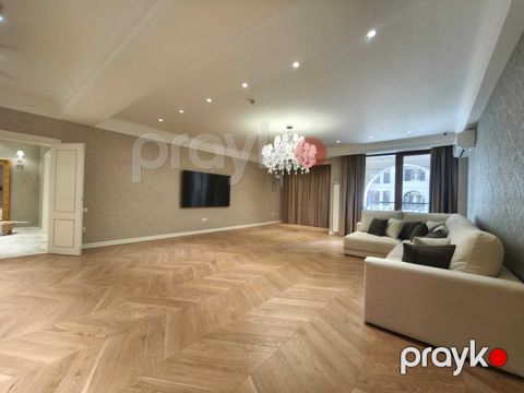 İcarəyə verilir 4 otaqlı yeni tikili 250 m² — Bakı