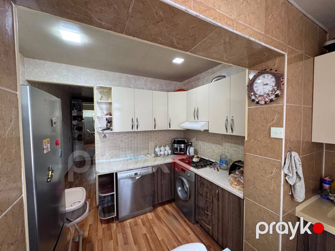 Satılır 2 otaqlı köhnə tikili 60 m² — Mənzil, Bakı (6)