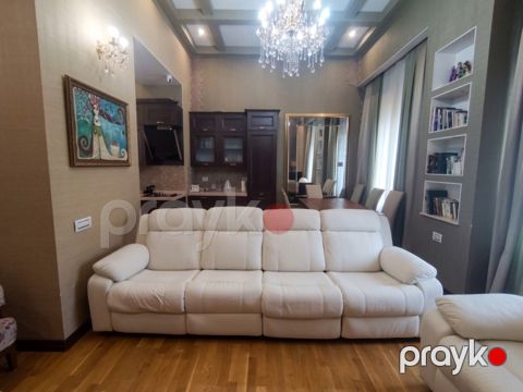 Satılır 3 otaqlı köhnə tikili 75 m²